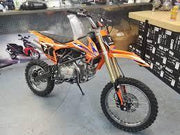 New Tao Tao DBX1 - 140cc Manual Clutch Adult/Teen Size Dirt Bike